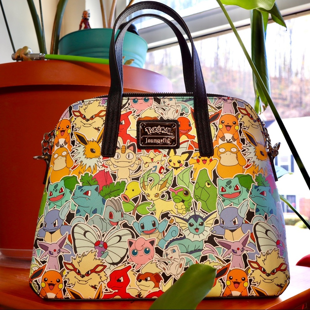 Ombré Pokémon Crossbody Loungefly(BRAND NEW)